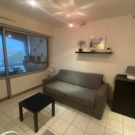 La Desirade Centre Port Avec Parking דירה *